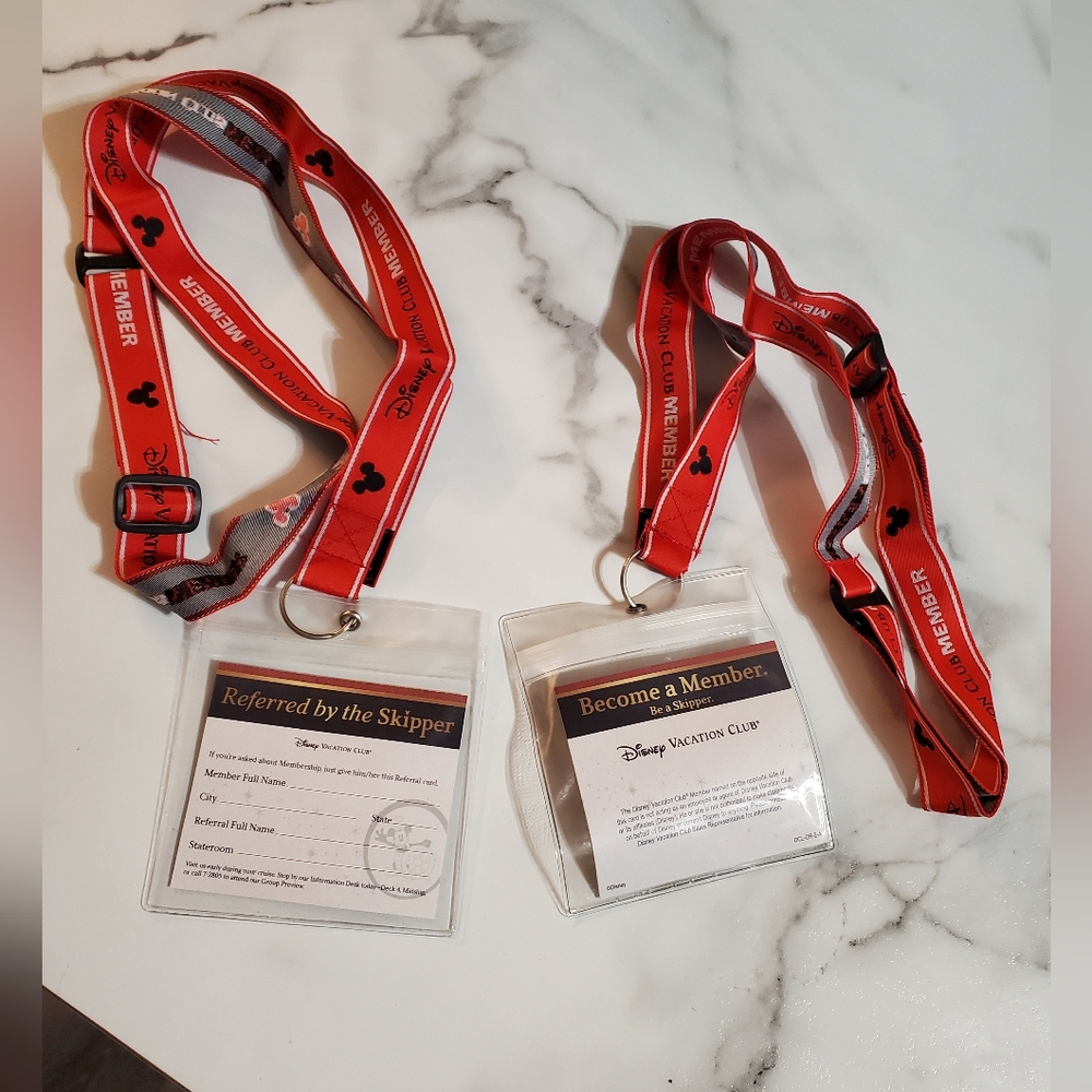 2 Disney VACATION CLUB MEMER Lanyards - Picture 7 of 7